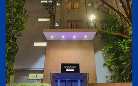 Super Oyo Townhouse Visakhapatnam
